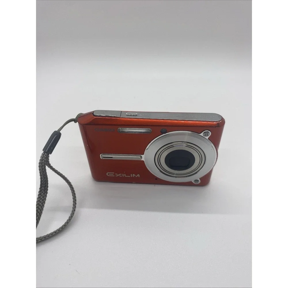 Casio Exilim EX-S600 6.0MP 3x Zoom Compact Digital Camera Orange READ